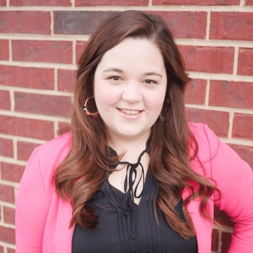 Lauren-Rapp-Profile-pic-copy-qk8m2flr4n4q1bmlu39ffzppomknmnnc5xm18zdq4o